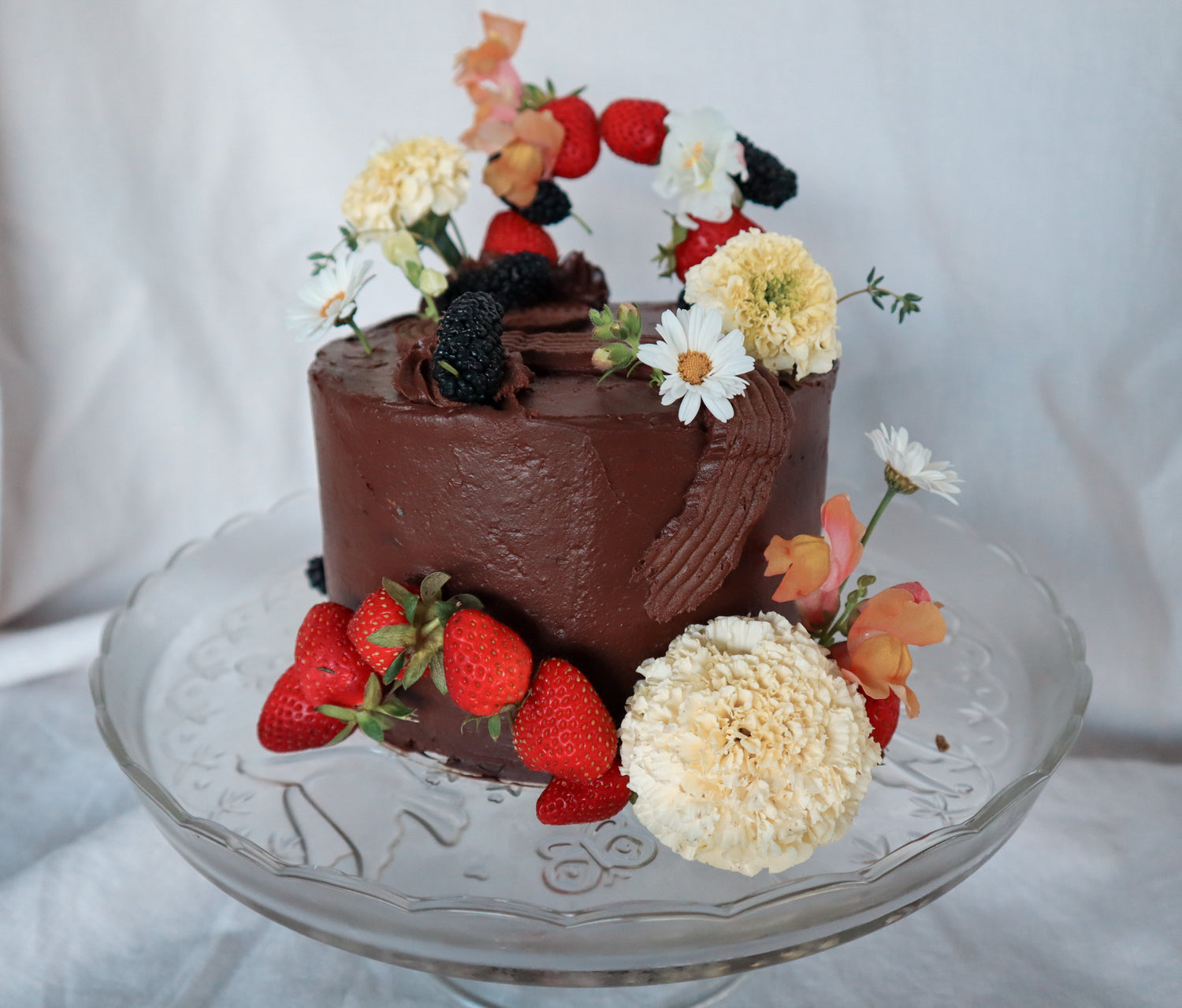 Sourdough Carrot cake with flowers