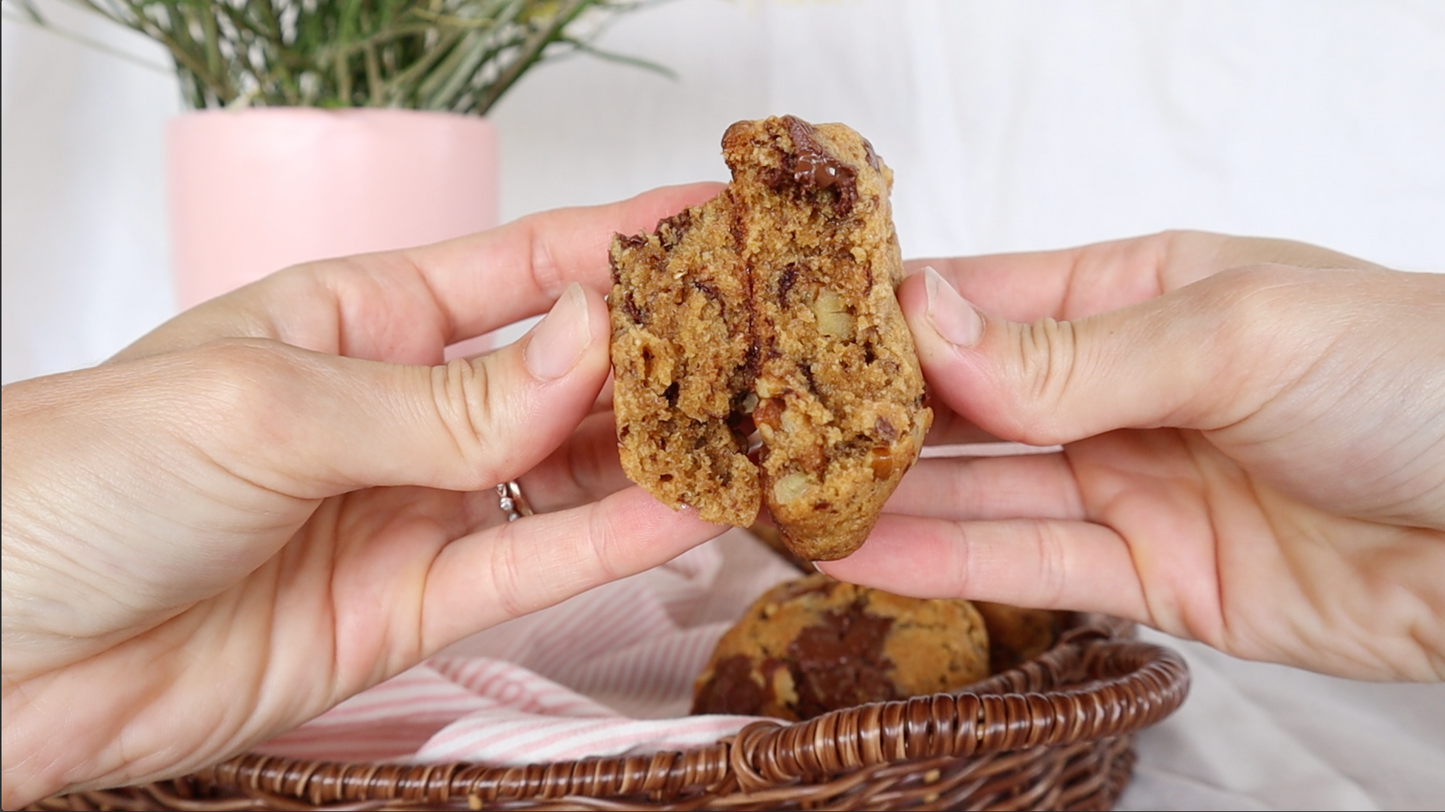 Chocolate-Pecan Cookies (6 pack)